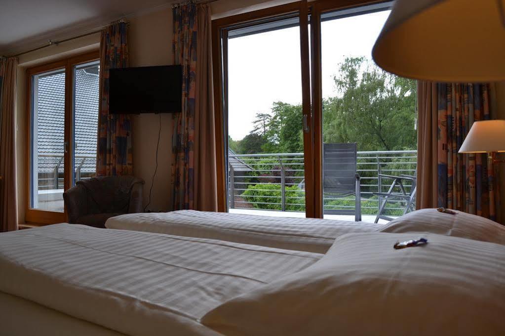 Hotel Am Schlosstor 뷔케부르크 외부 사진